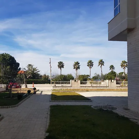 Bojo Hotel *