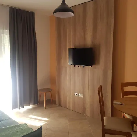 Hotel Bojo *