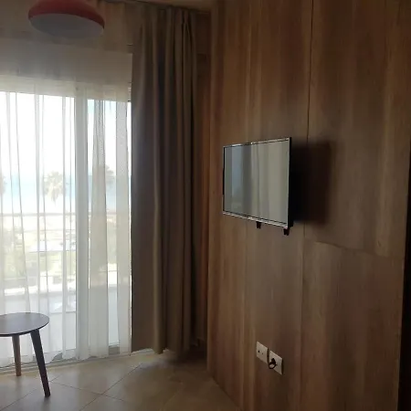 Hotel Bojo *